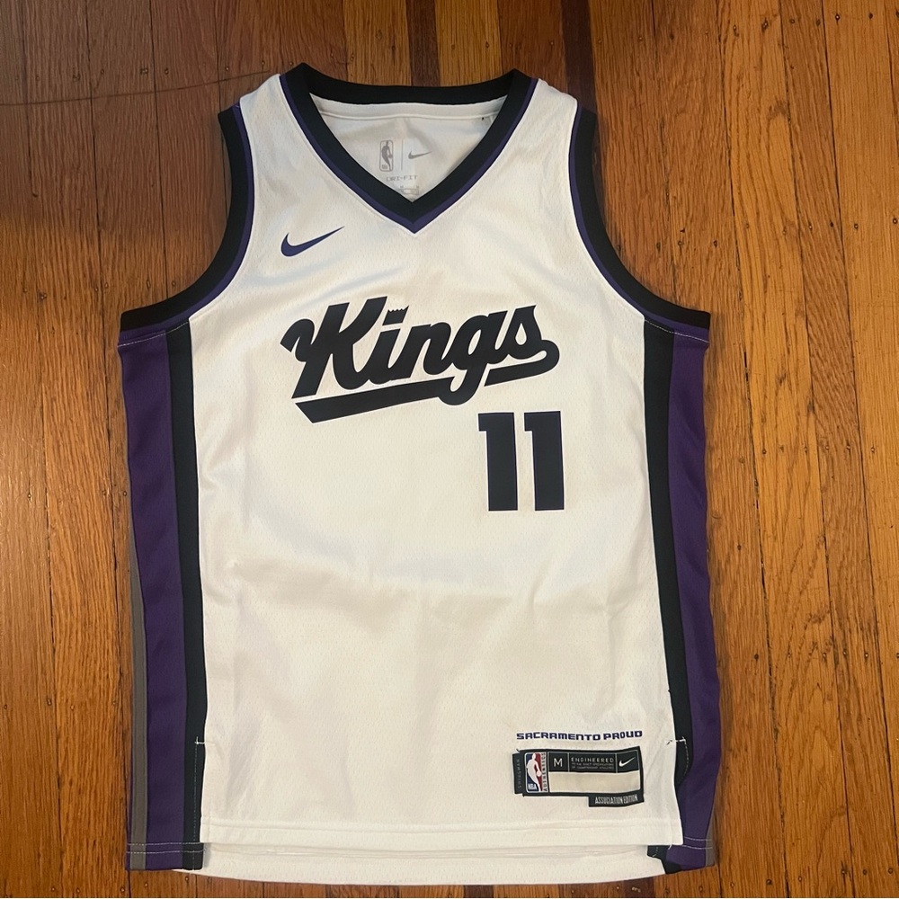 NEW Sacramento Kings Sabonis 11 white Jersey Nike youth M 10/12 basketball NBA